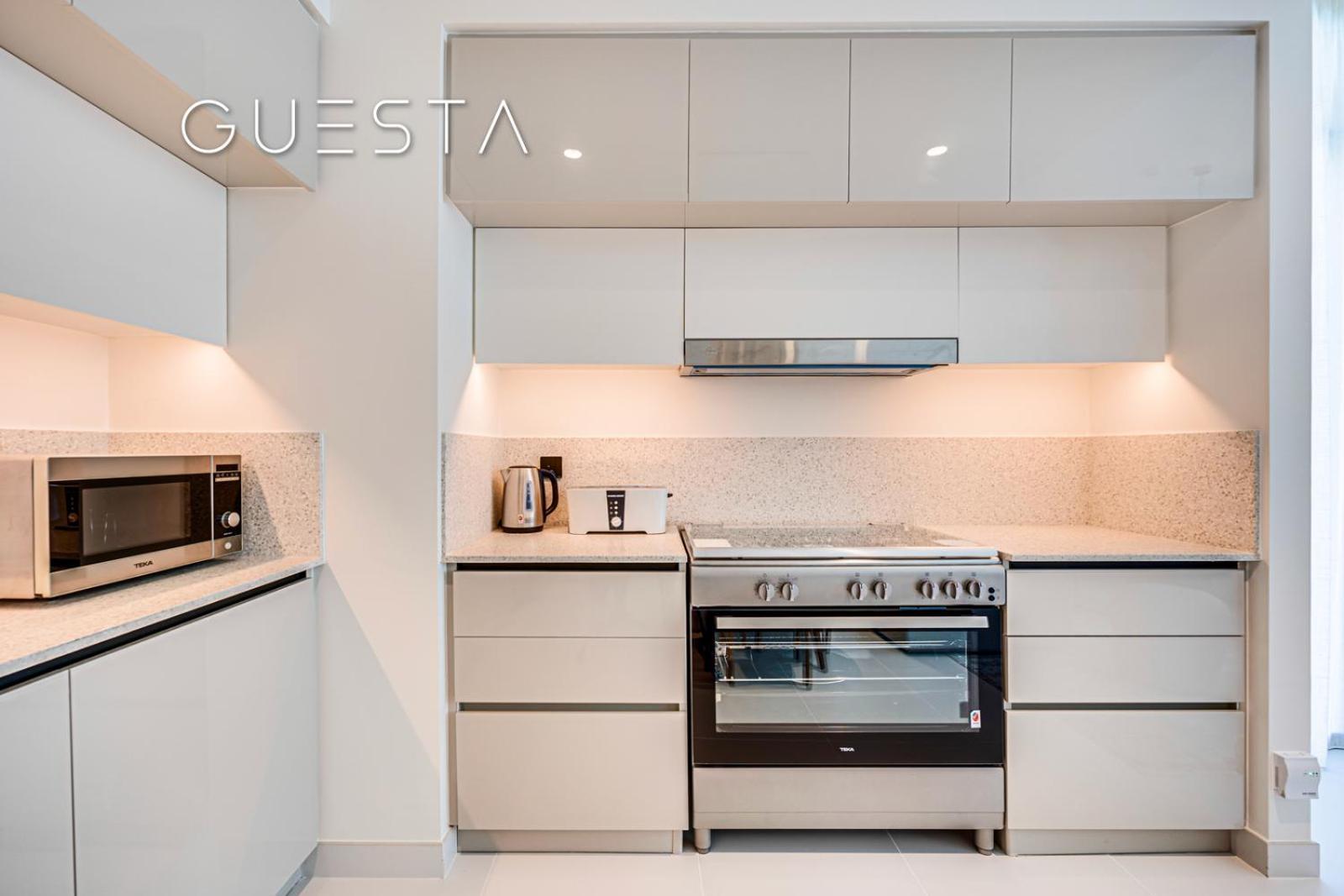 Apartment Emaar Beachfront - Marina Vista Tower, Marina Dubai