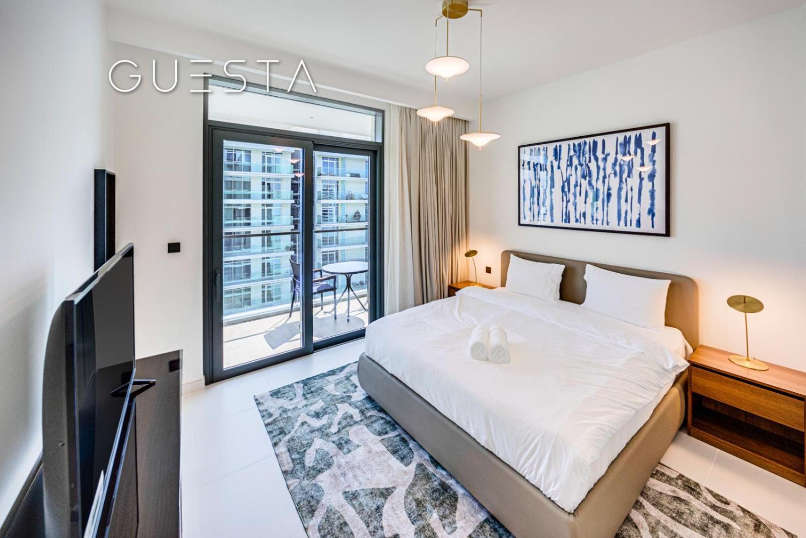 Emaar Beachfront - Marina Vista Tower, Marina Apartment *