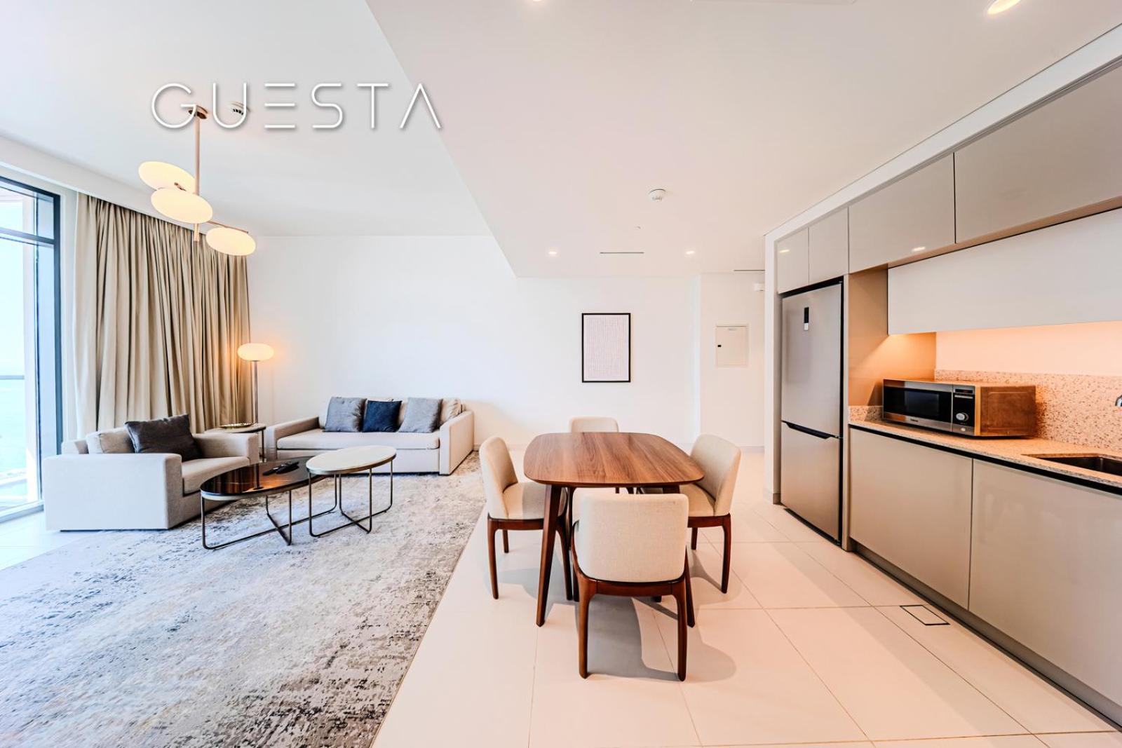 Emaar Beachfront - Marina Vista Tower, Marina Apartment Dubai